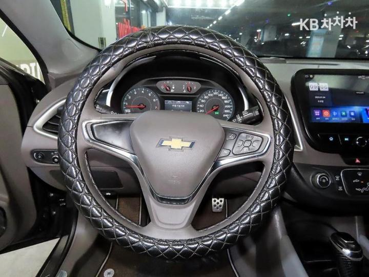 Chevrolet Malibu 1.5 Turbo LT Deluxe 9