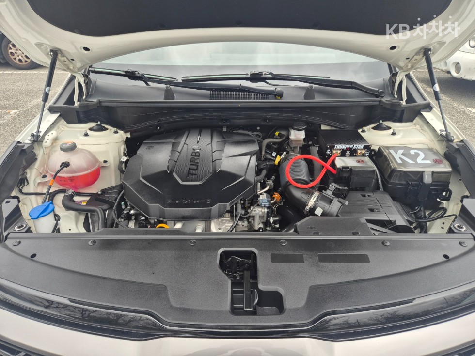 2022 - kia sportage