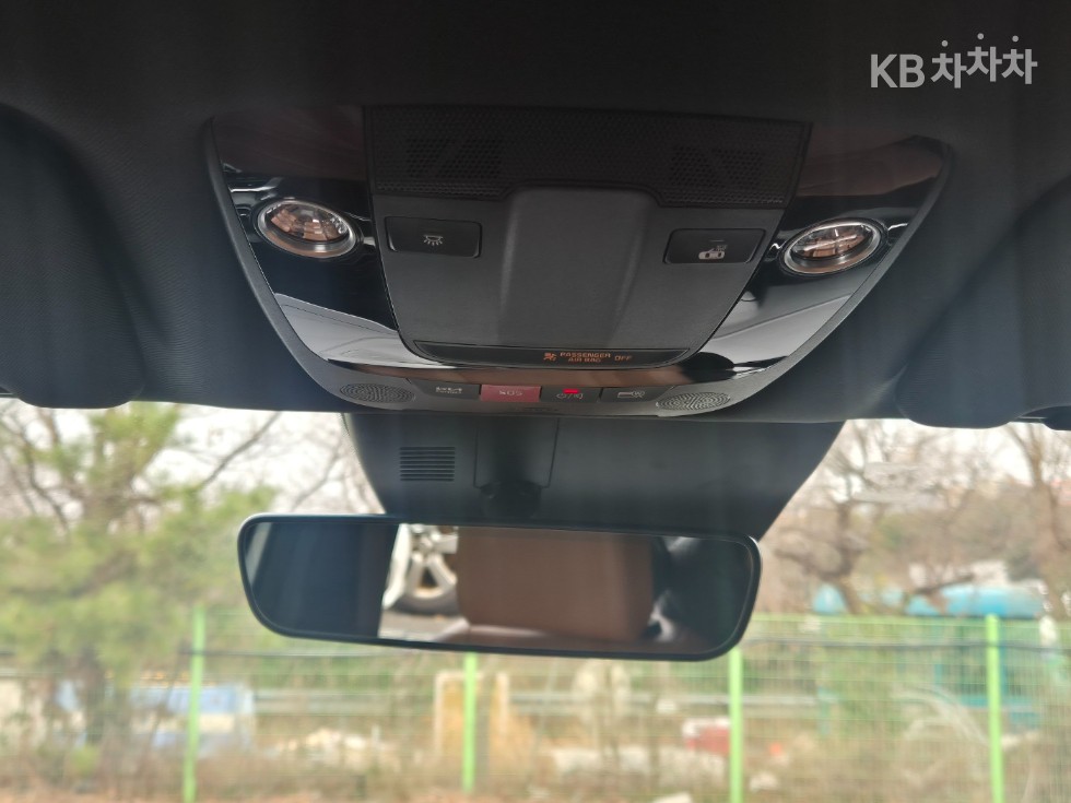 2022 - kia sportage