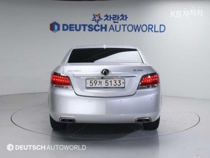 Chevrolet Alpheon EL240 Deluxe 5