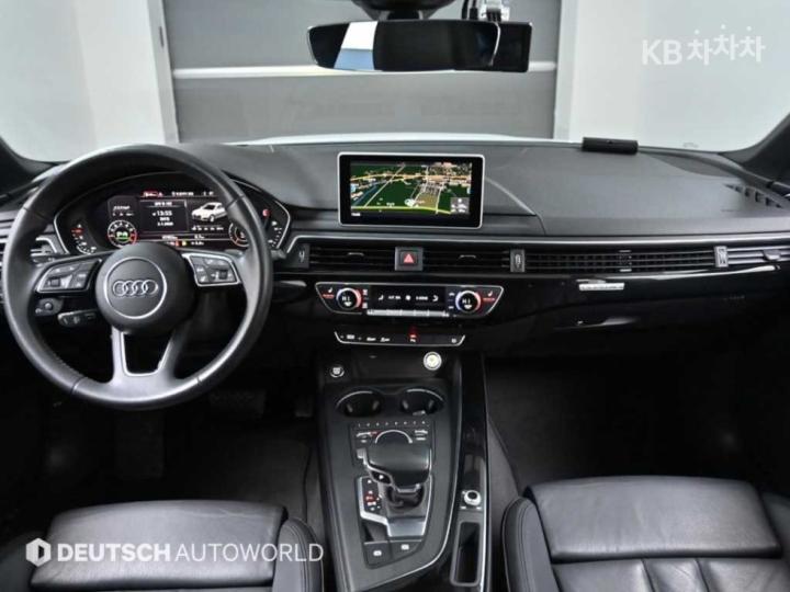 Audi A5 NEW 45 TFSI Quattro Sportback Premium 8