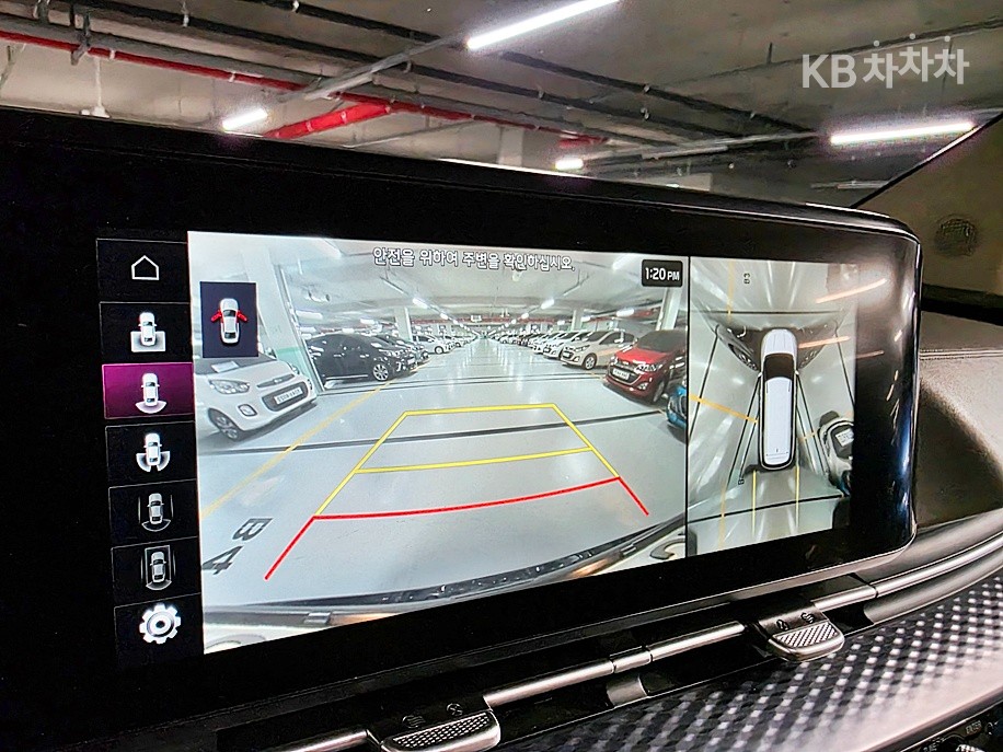 2022 - kia carnival