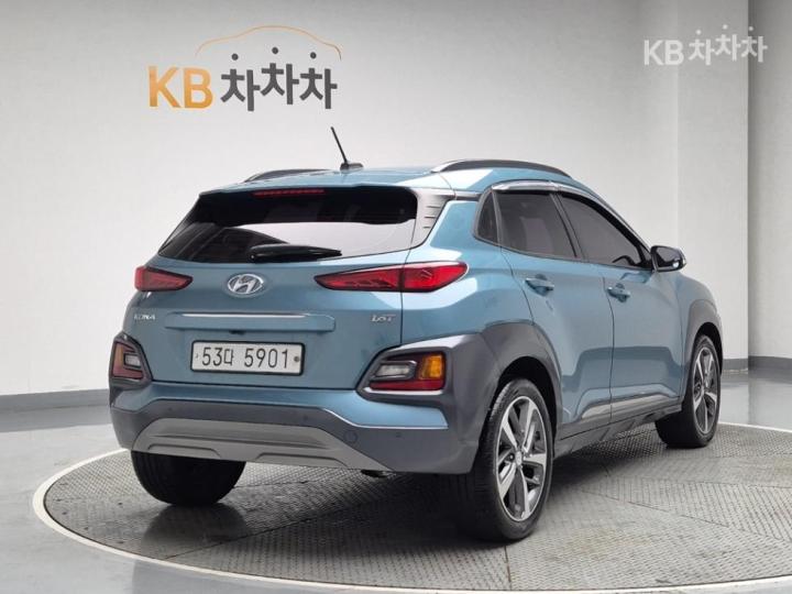 Hyundai Kona 1.6 Turbo Premium 4