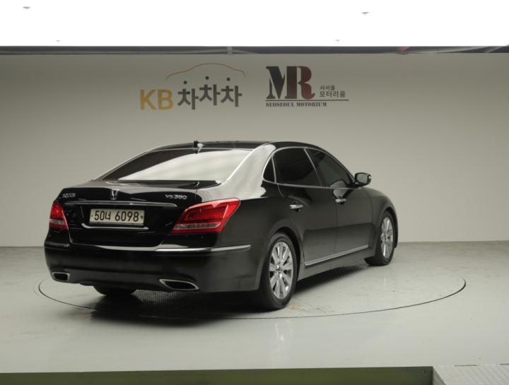 Hyundai Equus New VS380 Prestige 3