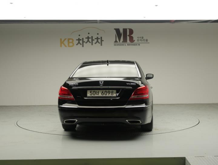 Hyundai Equus New VS380 Prestige 4