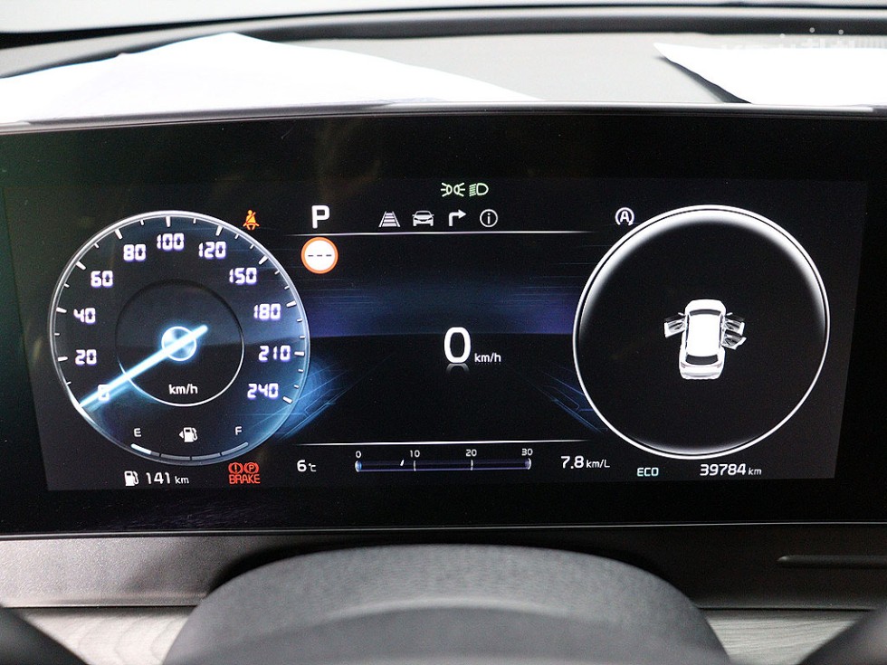 2023 - kia sportage