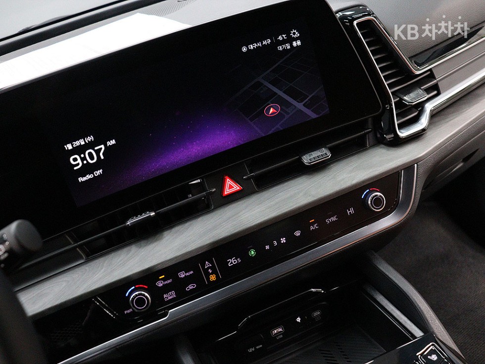 2023 - kia sportage