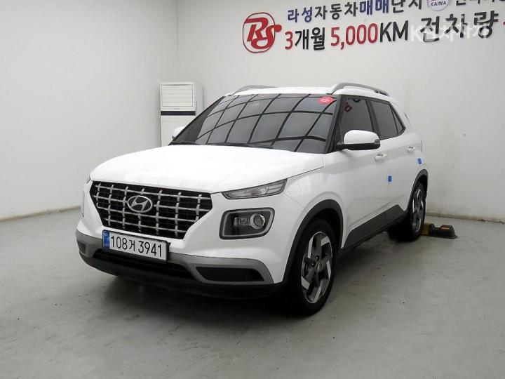 Hyundai Venue Gasoline 1.6 Premium