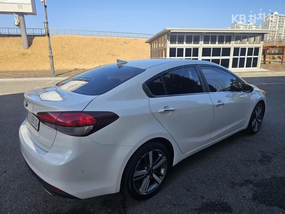 2016 - kia k3