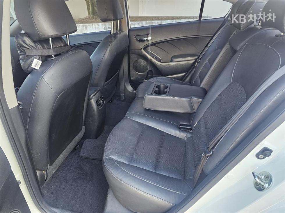 2016 - kia k3