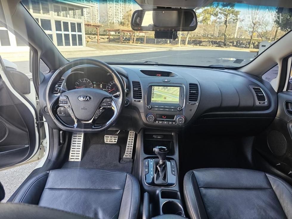 2016 - kia k3