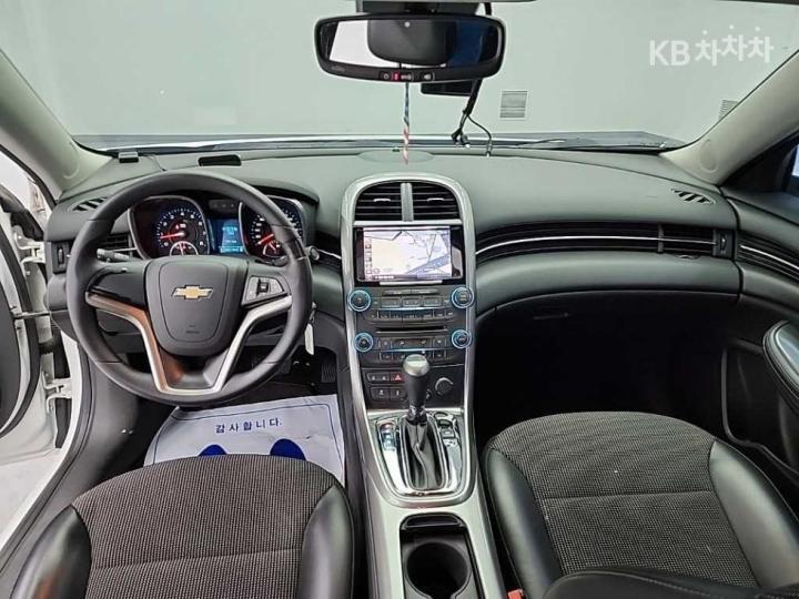 Chevrolet Malibu LPGi 2.0 LS 8