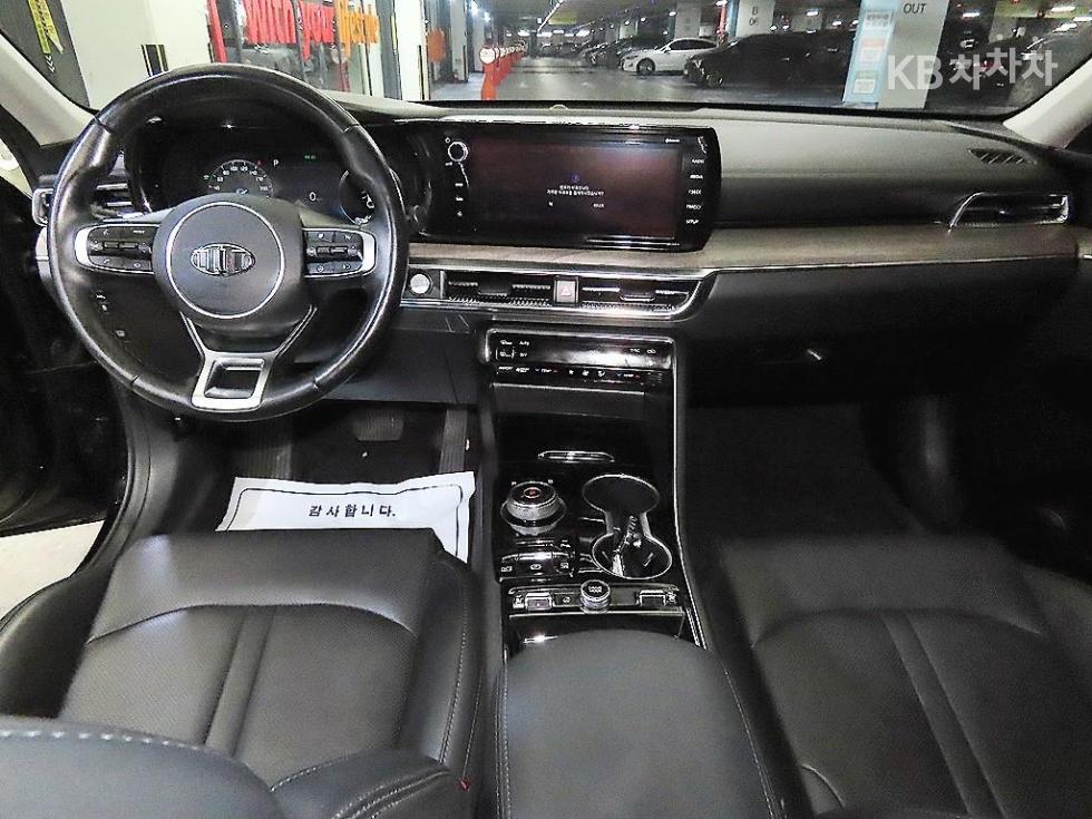 2020 - kia k5