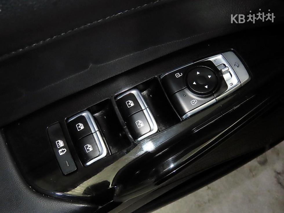 2020 - kia k5