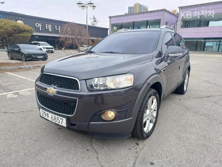 Chevrolet Captiva 2WD LT