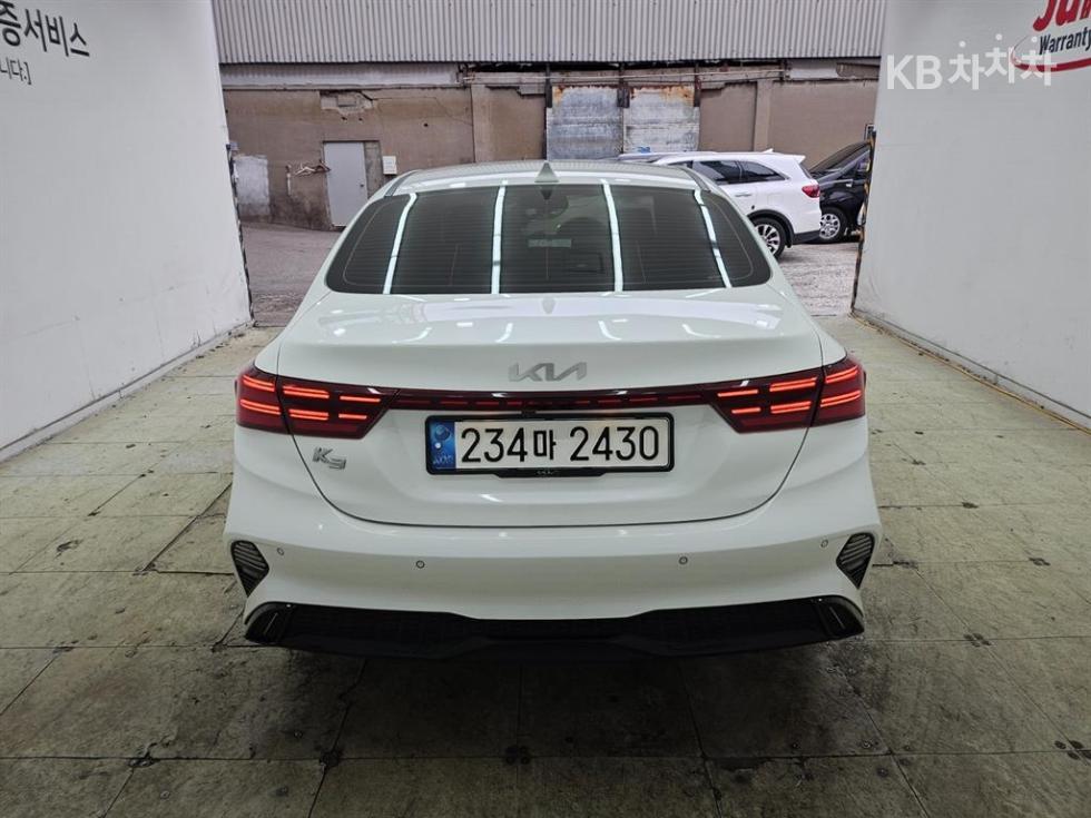 2022 - kia k3