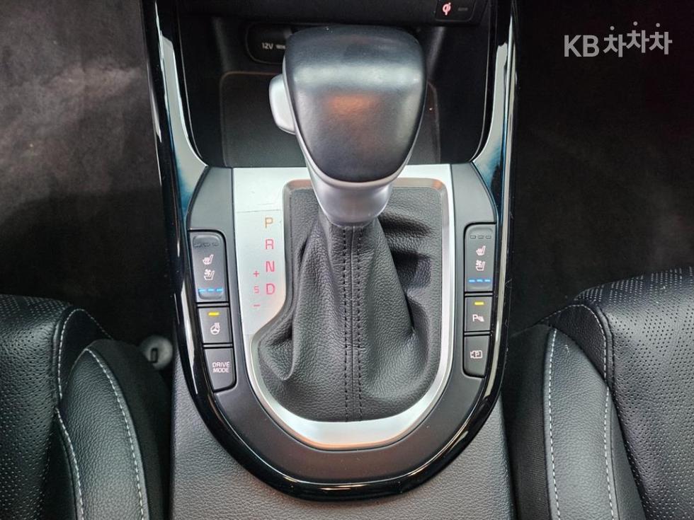 2022 - kia k3