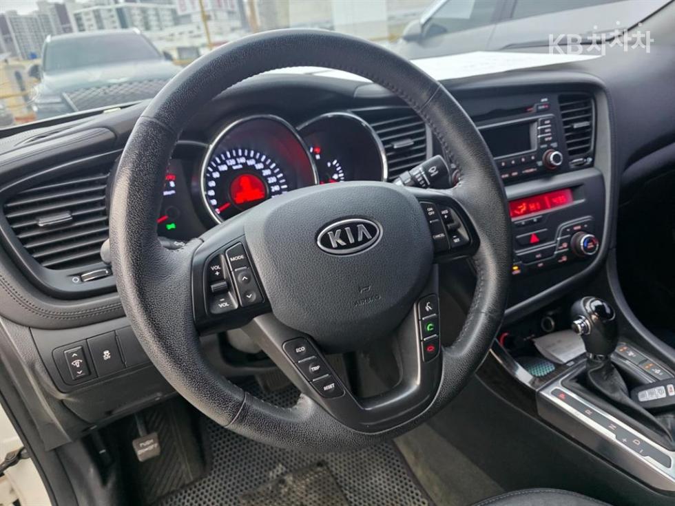 2012 - kia k5
