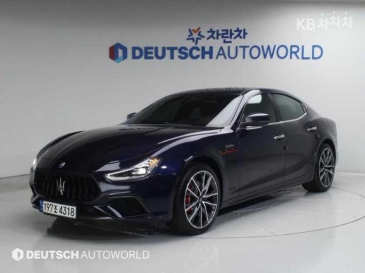 Maserati Ghibli New 3.0 S Q4 GranLusso 2