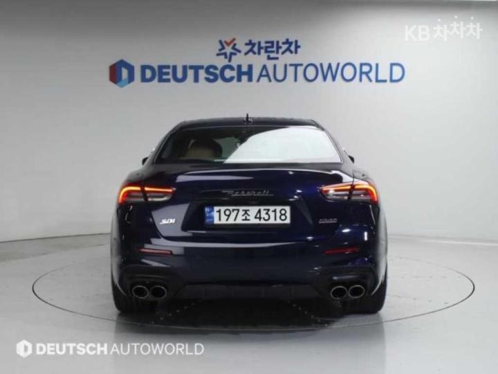 Maserati Ghibli New 3.0 S Q4 GranLusso 5