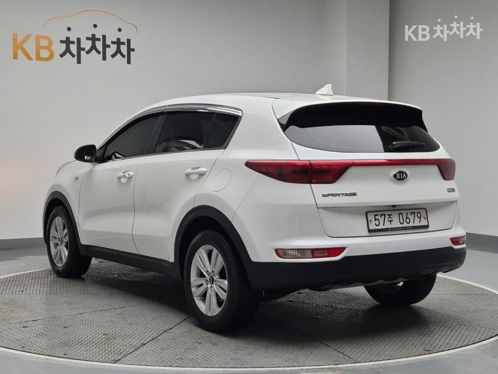 2016 - kia sportage