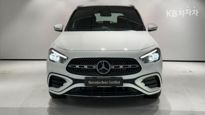 Mercedes-Benz GLA-Class H247 250 4Matic AMG Line