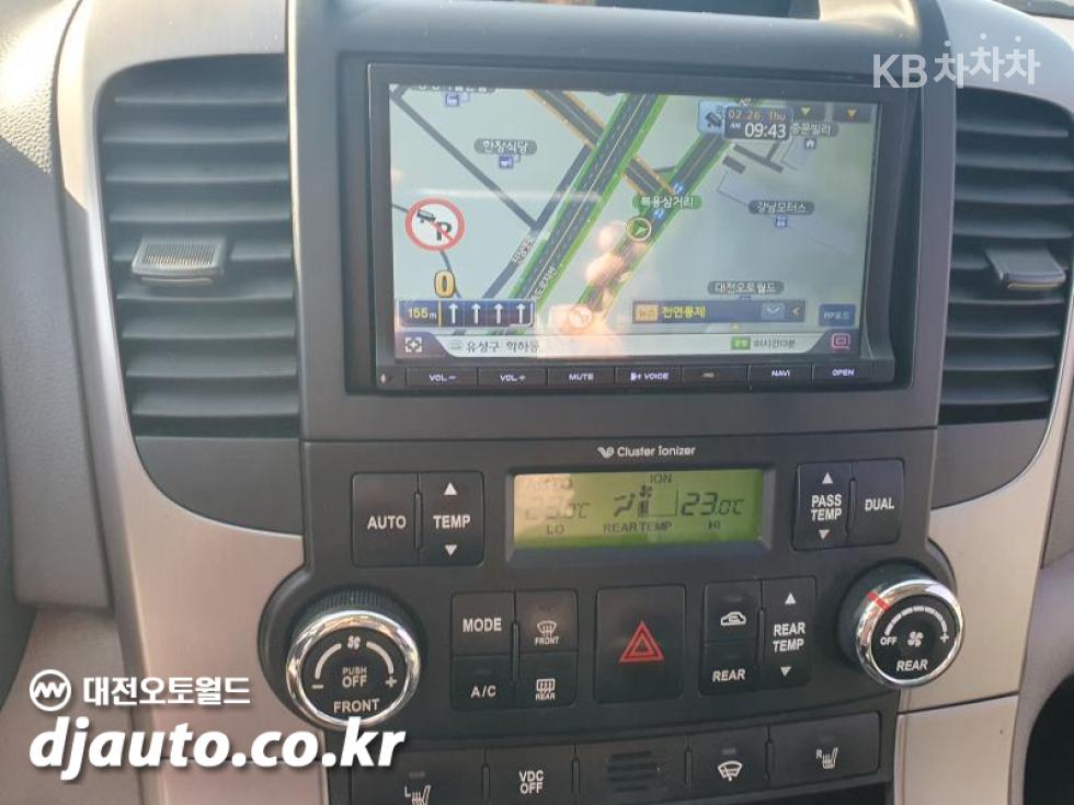 2013 - kia carnival