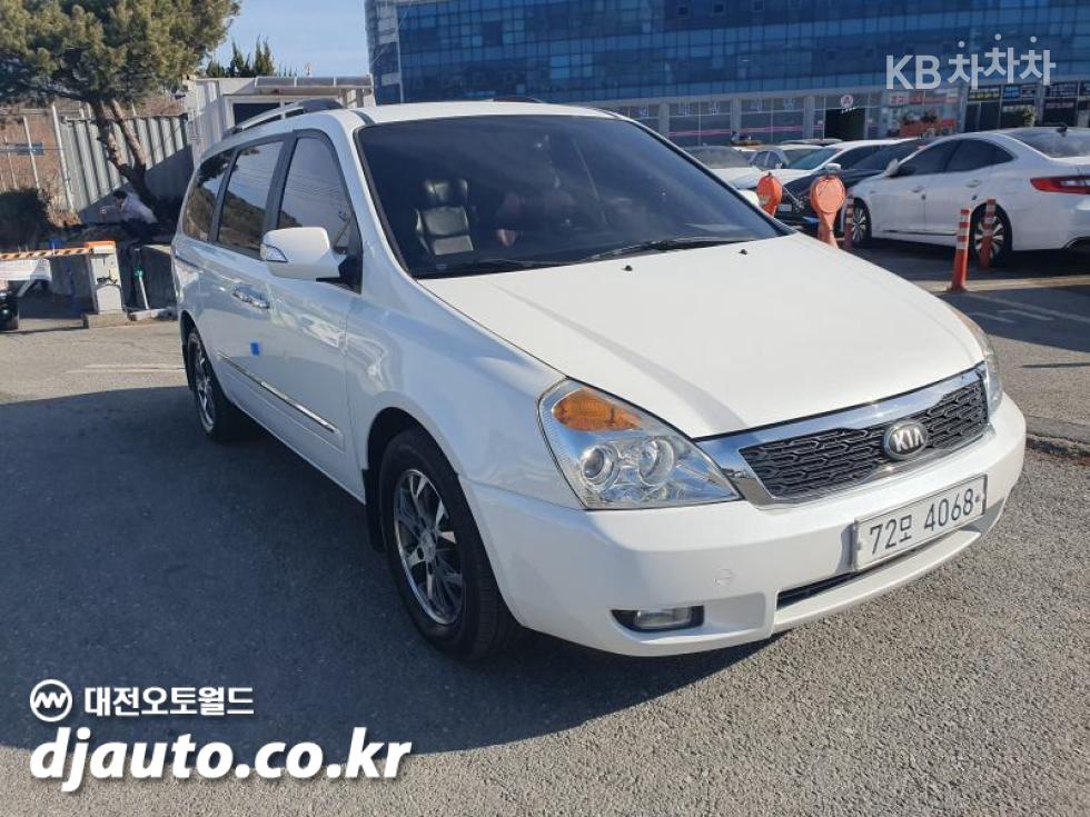 2013 - kia carnival