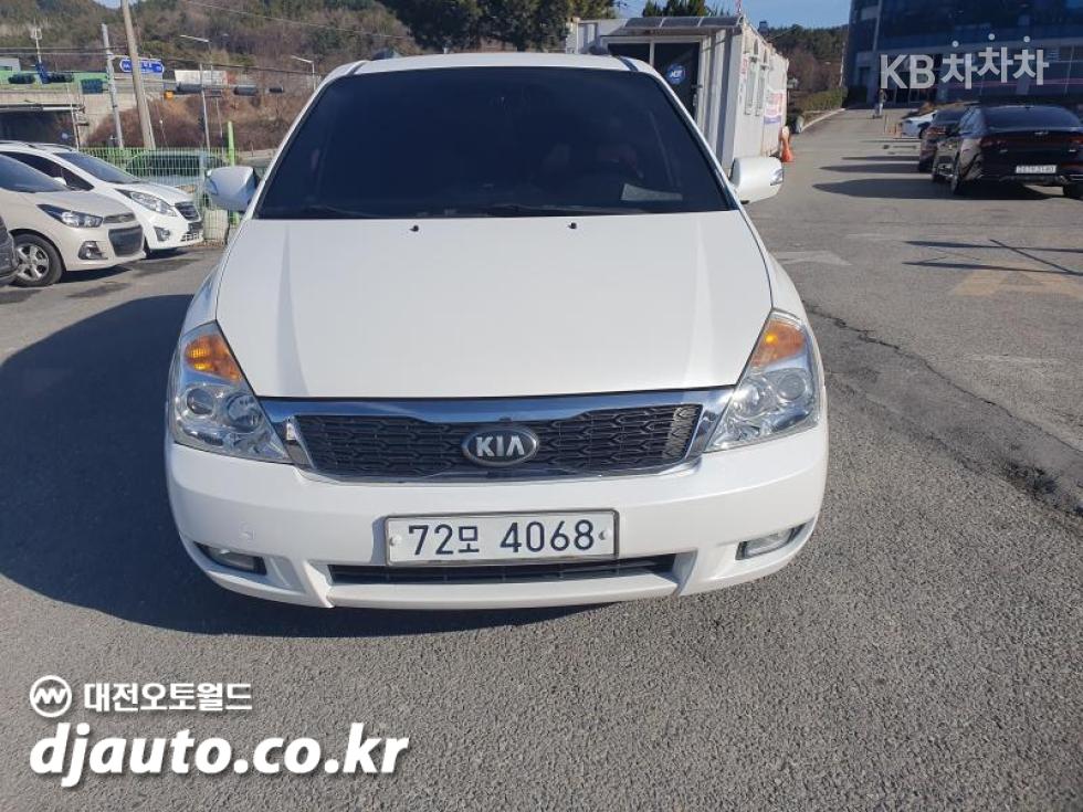 2013 - kia carnival