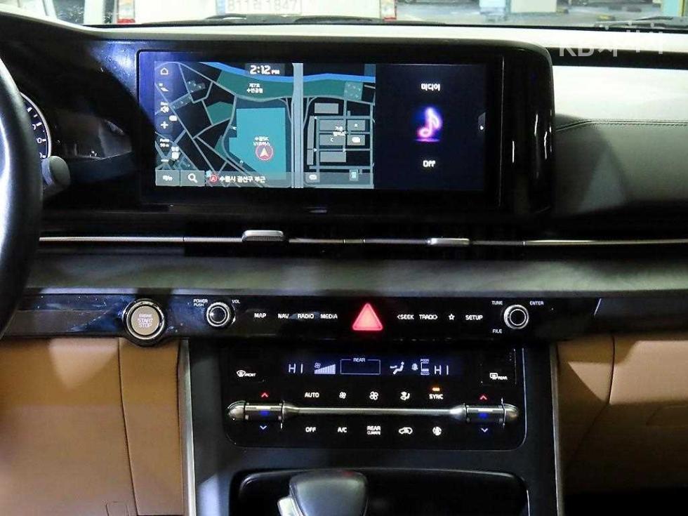 2022 - kia carnival