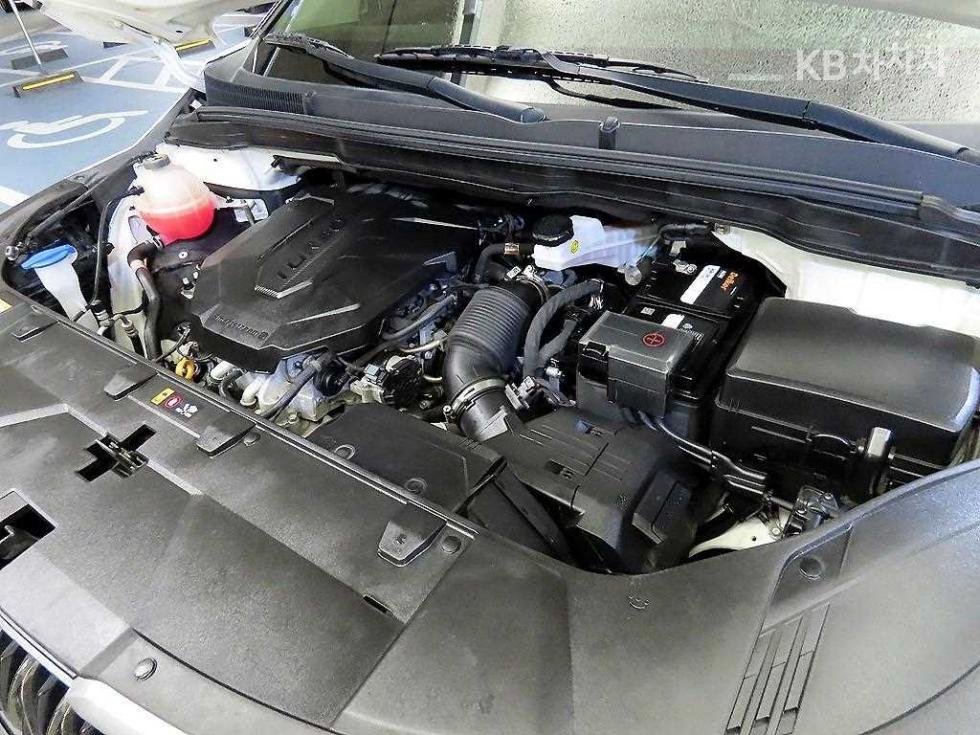 2022 - kia carnival