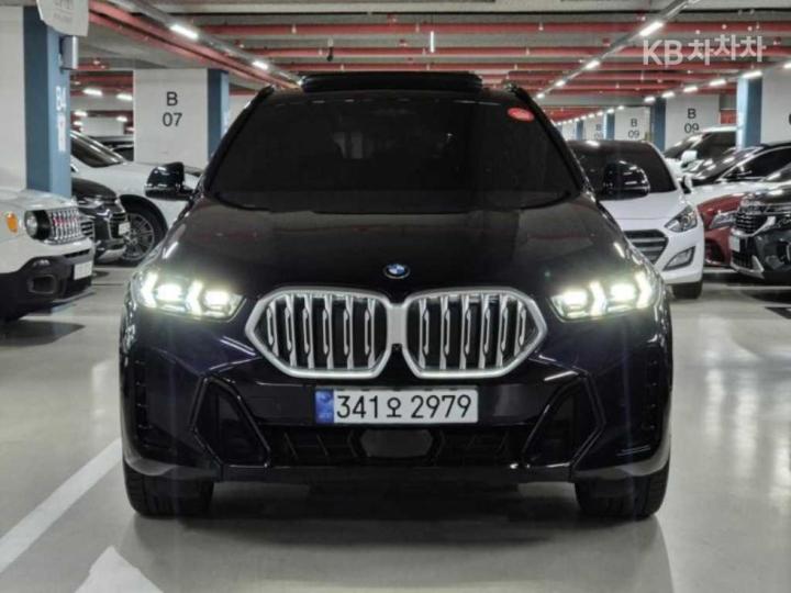 BMW X6 xDrive 30d — foto 1