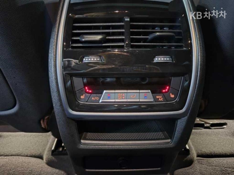 BMW X6 — miniaturë 9