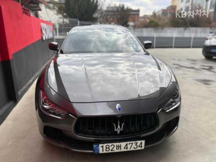 Maserati Ghibli 3.0 Diesel 3