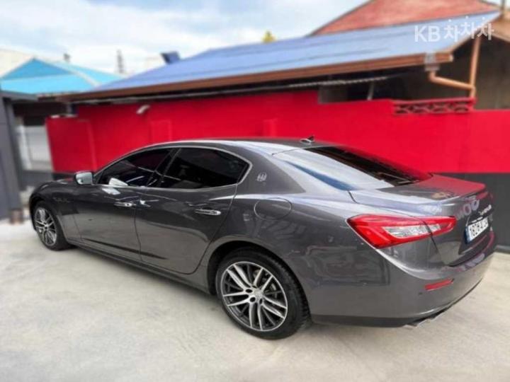 Maserati Ghibli 3.0 Diesel 5