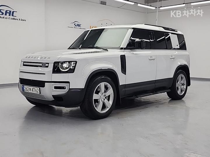 Land Rover Defender L663 110 D300 HSE