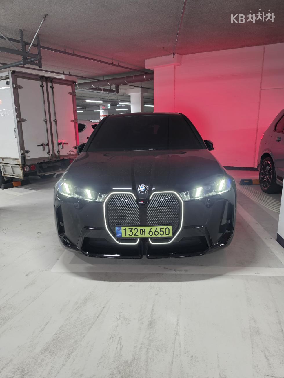 BMW iX(i20)