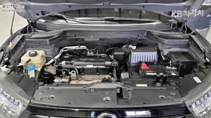 KG Mobility (Ssangyong) Tivoli Gasoline VX 9