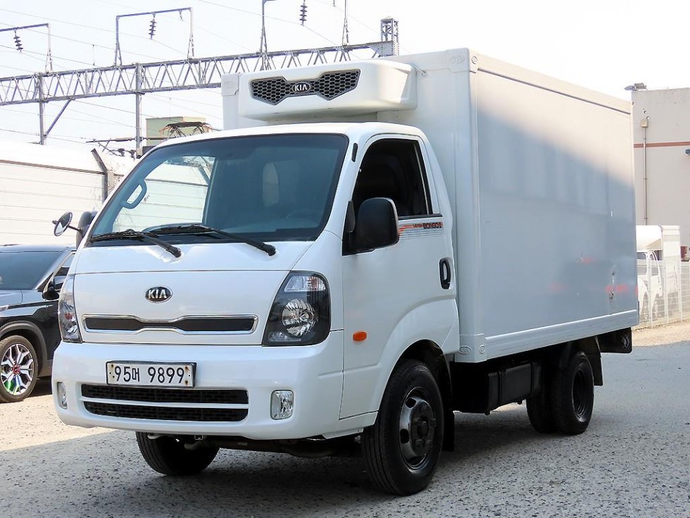 2014 - kia bongo iii