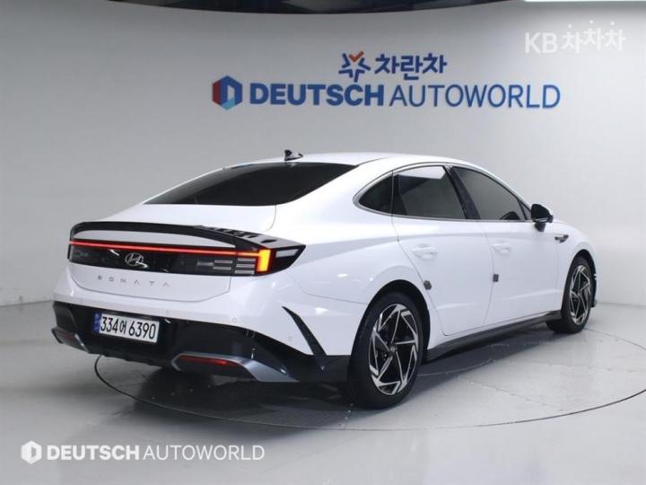 Hyundai Sonata The Edge Hybrid DN8 2.0 HEV Inspiration 3