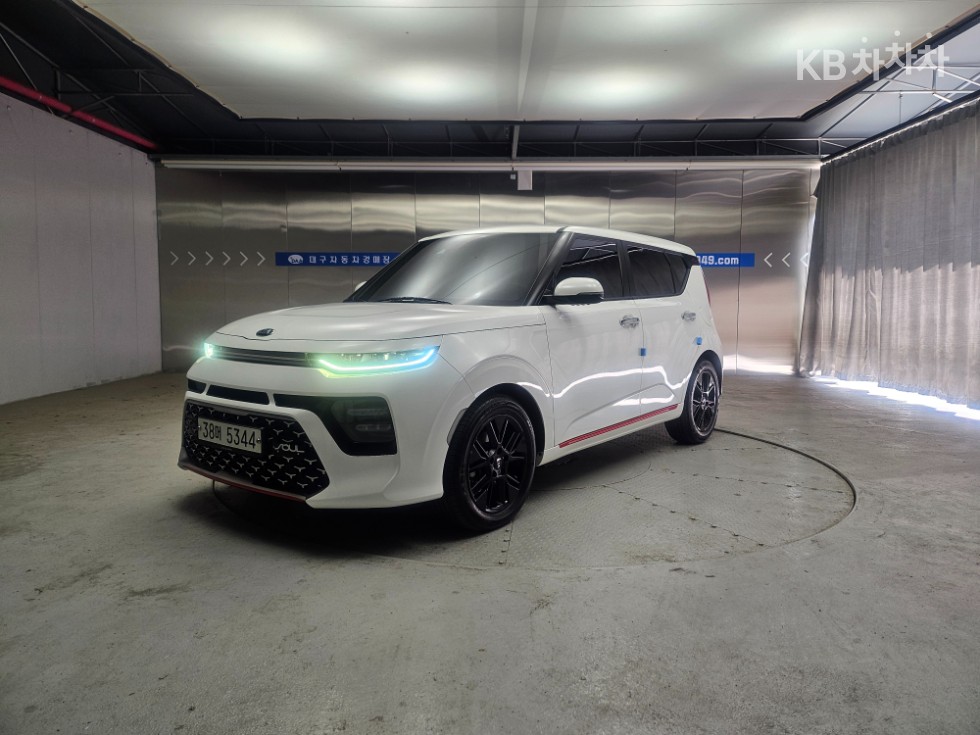 2019 - kia soul