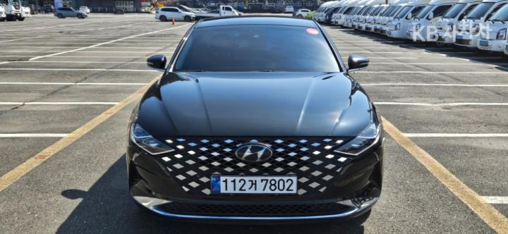 Hyundai Grandeur LPi 3.0 렌터카 — foto 1