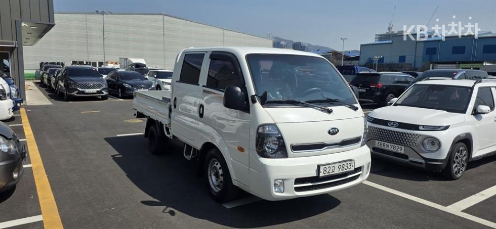 2015 - kia bongo iii