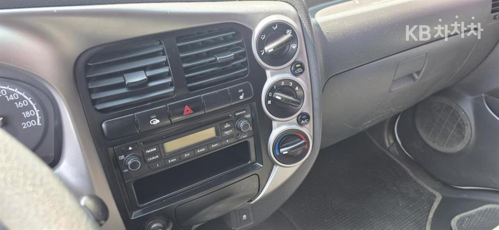 2015 - kia bongo iii