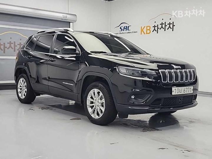 Jeep Cherokee 2.4 Longitude High 5