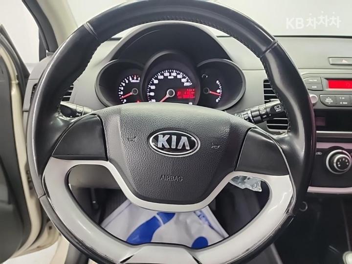 Kia Morning Deluxe 10