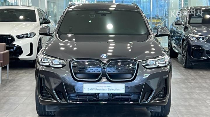 BMW iX3 G08 M Sport Package