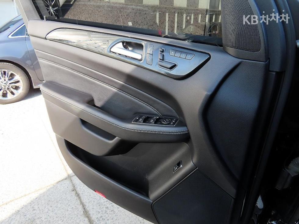 2015 - mercedes-benz m-class