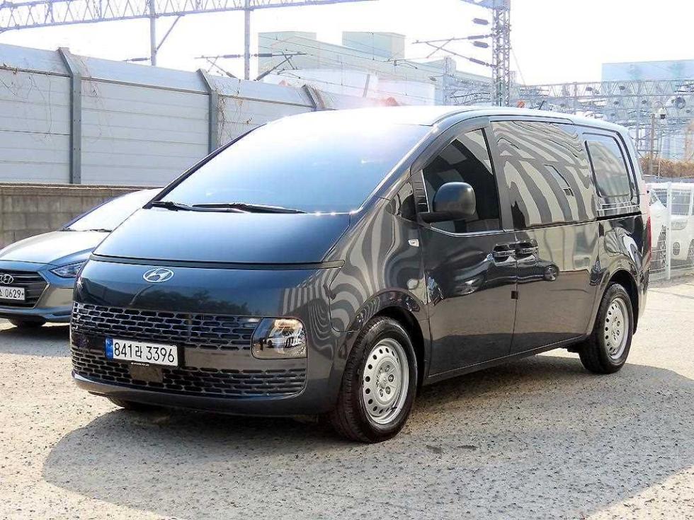 Hyundai 스타리아 카고 2.2 카고 5 스마트 - фото 1