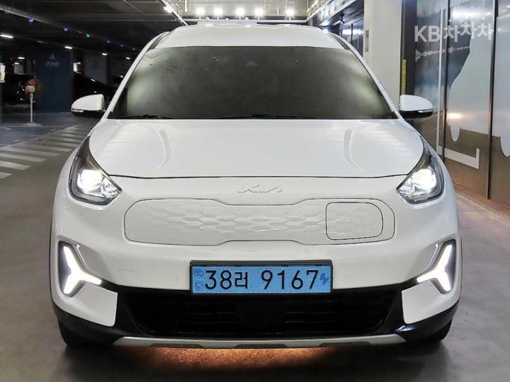 Kia Niro Plus EV Earth 3